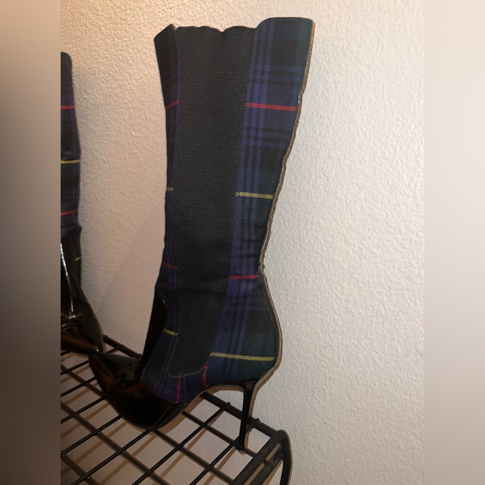 dolce & gabanna plaid boots with heels - Picture 6 of 10